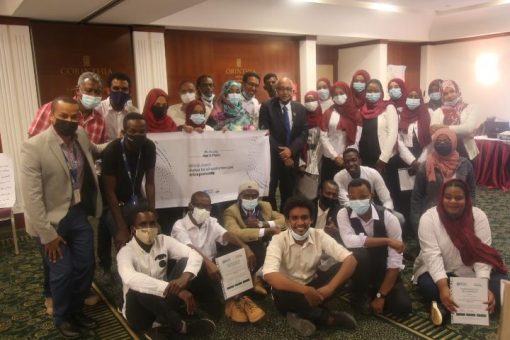 مدير جامعة السودان يؤكد دعم وتشجيع المبادرات الطلابية