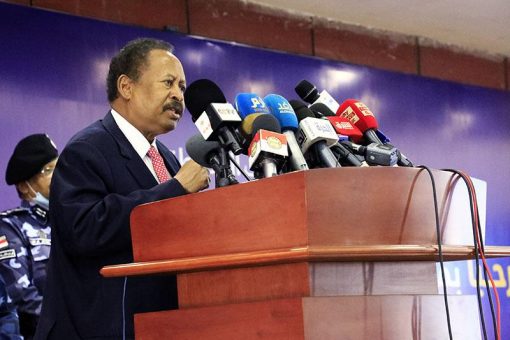 حمدوك يجدد التزام الحكومة بتنفيذ بنود سلام جوبا