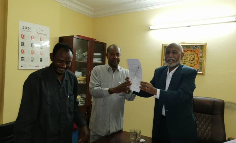 توقيع اتفاق لتوريد وحدات طاقة شمسية لولاية شرق دارفور