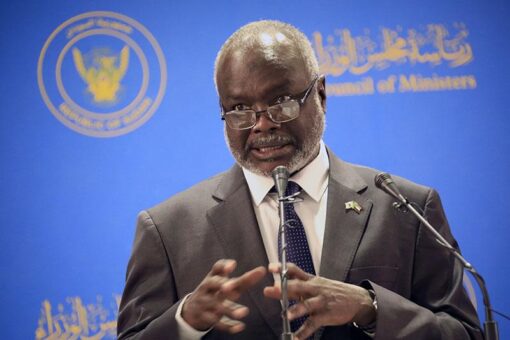 السودان والبنك الدولي يوقعان اتفاقا الغيت بموجبه ديون البنك