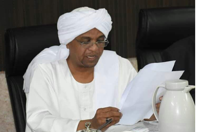 الأمين العام لديوان الزكاة يستمع لهموم ومشاكل الجالية السودانية بالرياض