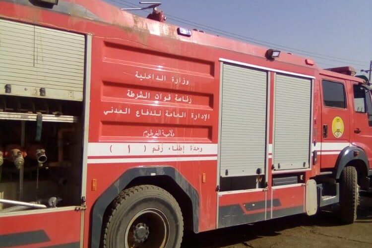 الدفاع المدنى بالخرطوم يسيطر على حريق بمحطة وقود بالشقلة