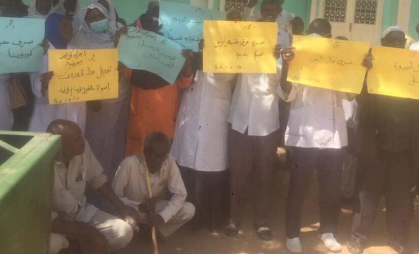 معلمو النيل الابيض ينفذون اعتصاما بجميع مدارس الولاية