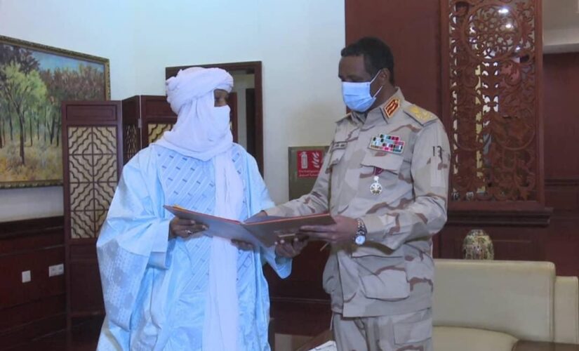 دقلو يتسلم دعوة للمشاركة في حفل تنصيب رئيس النيجر المنتخب