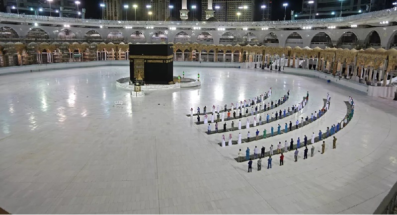 السعودية تعلن إجراءات احترازية لصلاة التراويح والقيام والعمرة في رمضان