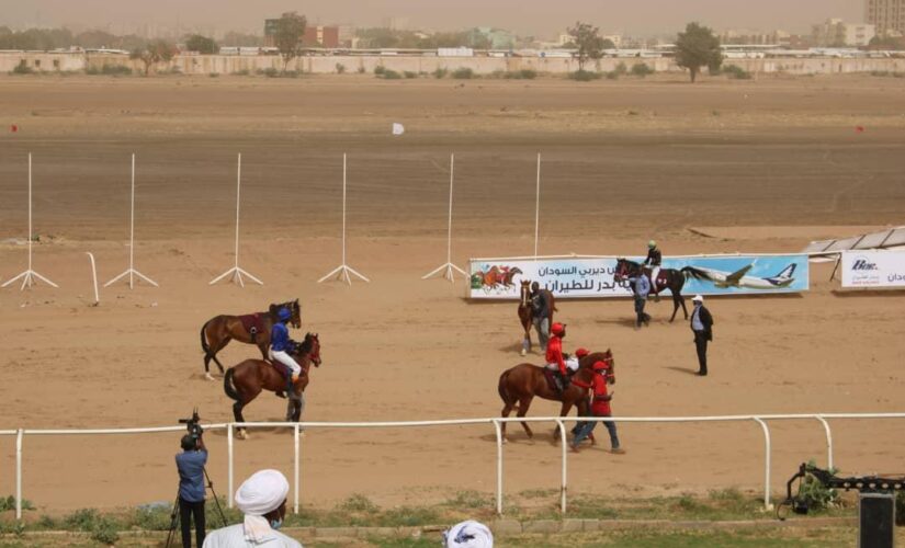 نادي سباق الخيل الخرطوم ينظم سباق (الديربي) السوداني