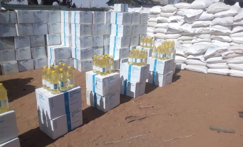 بدء توزيع السلال الغذائية للمتضررين بولاية غرب دارفور