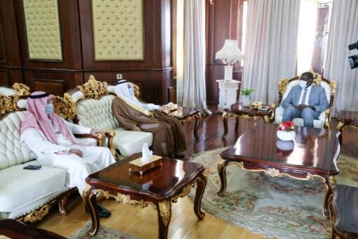الطاهر حجر يبحث سبل ترقية العلاقات بين السودان والسعودية