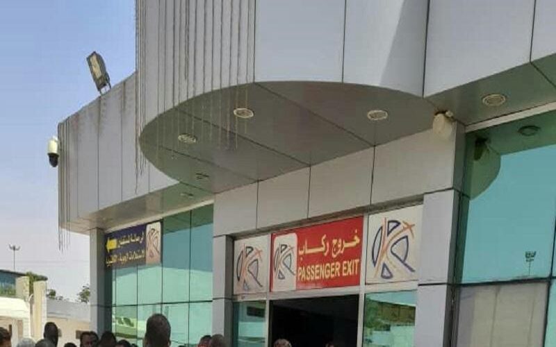 شركة مطار الخرطوم تطلق حملة تطعيم ضد فيروس كورونا