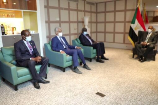 رئيس مجلس السيادة يشيد بدعم الاتحاد الأفريقي للسودان