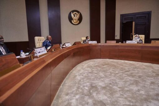 مجلس الوزراء يتلقى إفادة حول سير مفاوضات جوبا