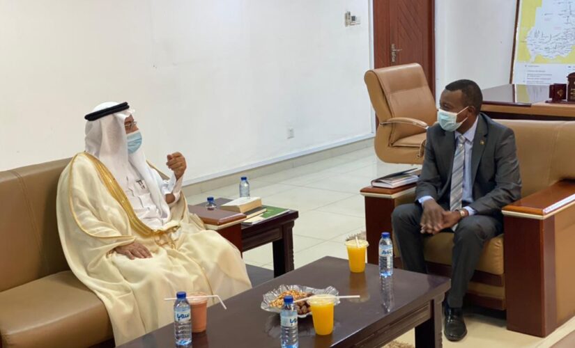 وزير التنمية العمرانية والطرق يؤكد متانة العلاقات السودانية السعودية