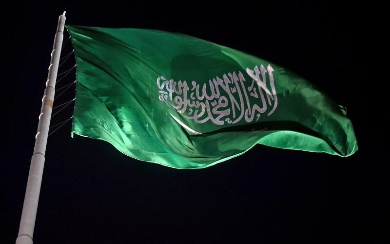 السعودية تمنع السفر والدخول من الإمارات وفيتنام وإثيوبيا وأفغانستان
