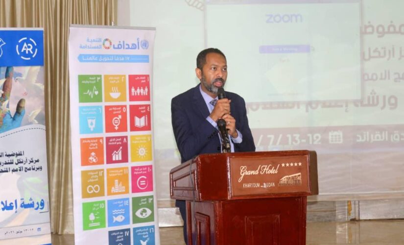 خالد عمر يؤكد دور الإعلام في تعزيز السلام واستدامته