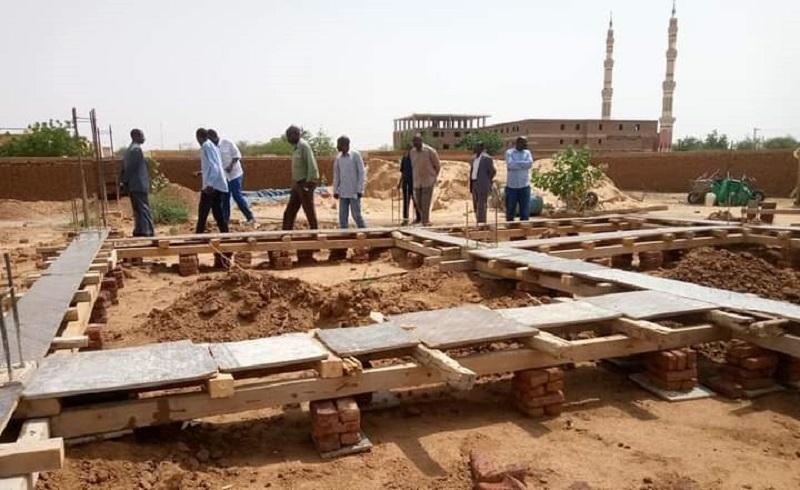 المديرالعام للبنى التحتية بشمال دارفور يتفقد سير العمل بالمشاريع الجديدة