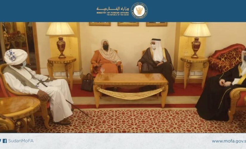 وزيرة الخارجية في زيارة رسمية إلى البحرين