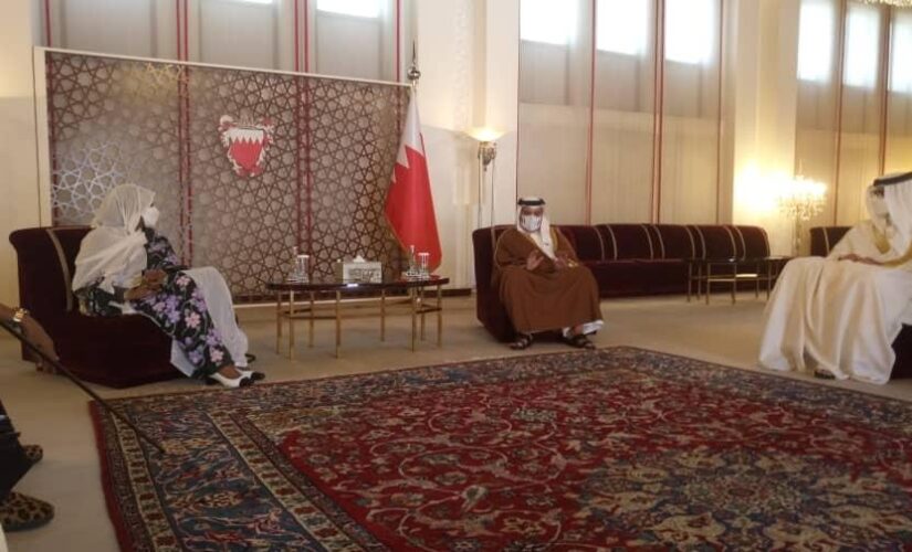 مريم الصادق تلتقي ولي عهد البحرين