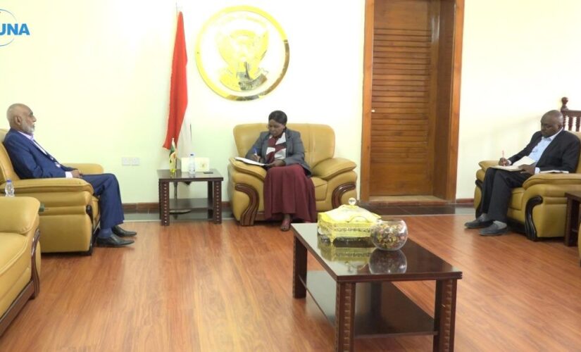 وزيرة الحكم الإتحادي تقف علي قضايا ولاية شرق دارفور