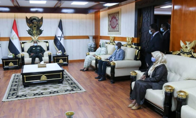 البرهان:السودان يتطلع الي إقامة علاقات طبيعية مع الولايات المتحدة