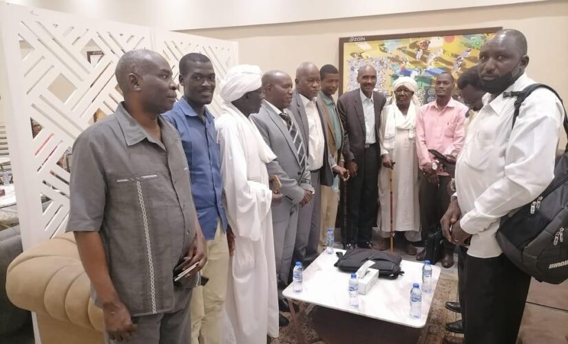 هيئة محامي دارفور تكرم الدومة ومدير راديو دبنقا ومنظمة افريقيا