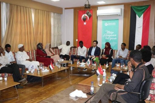 الثقافي التركي يناقش التعاون بينه والكُتَّاب والأدباء السودانيين