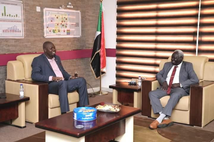 وزارة المعادن تدعم مشروع حصر المعدنين التقليديين في السودان