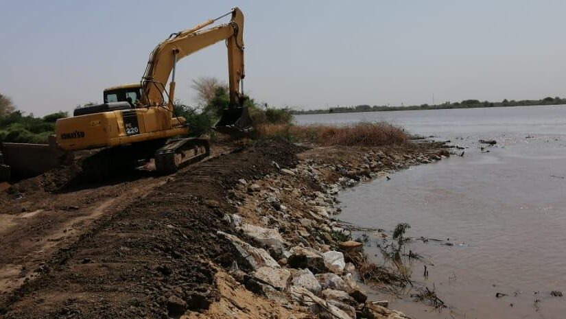 انخفاض منسوب نهر النيل الرئيسي والعطبرواي بمحطة عطبرة