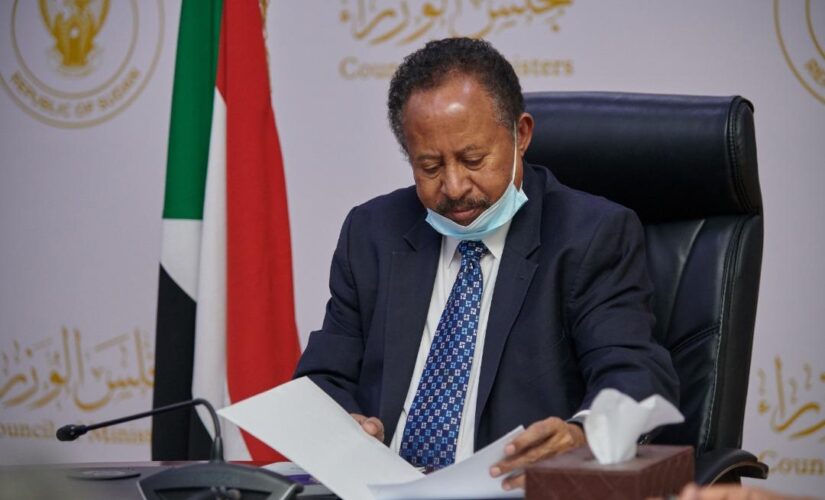 رئيس الوزراء يتلقى دعوة لانضمام السودان لمؤسسة التمويل الافريقية