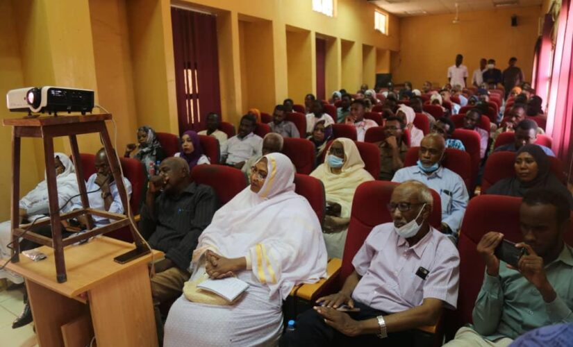 جامعة السودان تنظم محاضرة عن بدائل الأعلاف في السودان