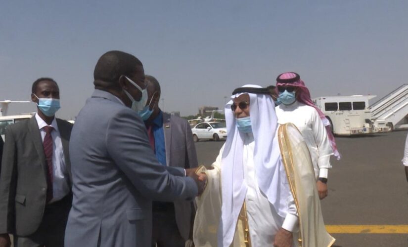 عضو مجلس السيادة الطاهر يتوجه إلى المملكة العربية السعودية