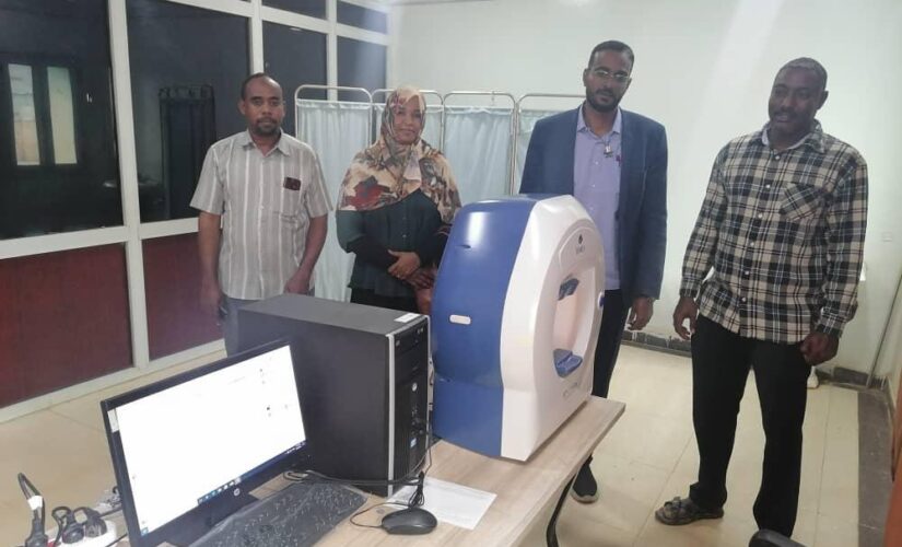 النيل الابيض:تركيب جهاز قياس مجال الرؤية للعيون بالتأمين الصحيّ