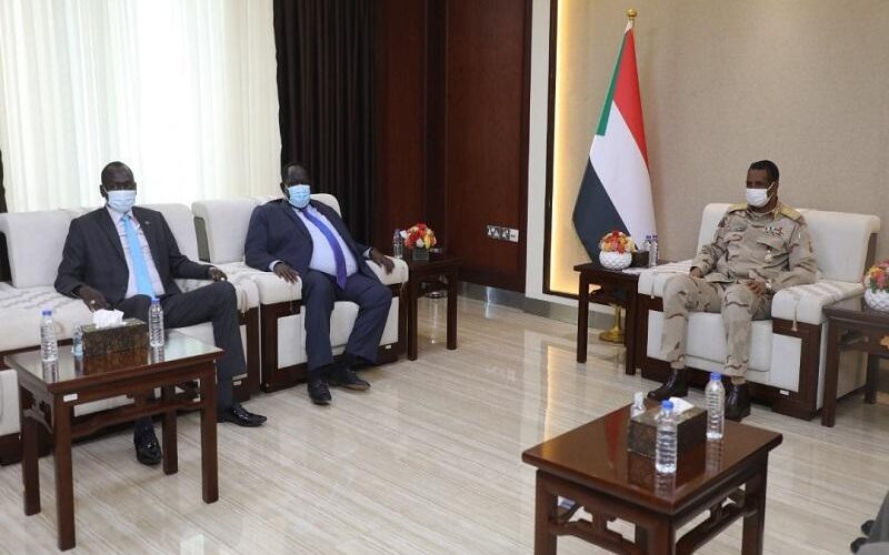 دقلو يلتقي مستشار رئيس دولة جنوب السودان توت قلواك