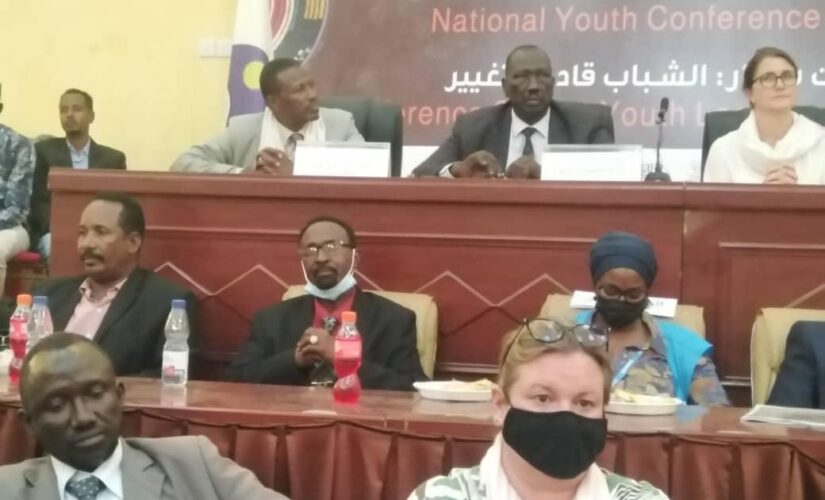 حاكم النيل الأزرق يؤكد دعم حكومته لقضايا الشباب