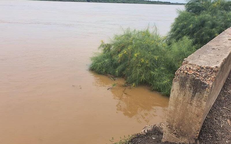 انخفاض كبير في منسوب مياه النيل الأزرق بمدينة سنجة