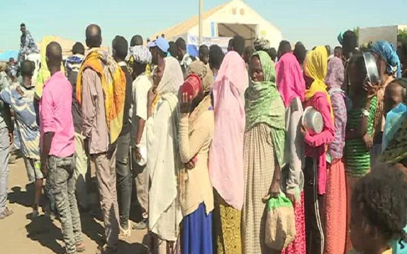 ولاية القضارف توافق علي فتح معسكرين للإجئين الأثيوبيين