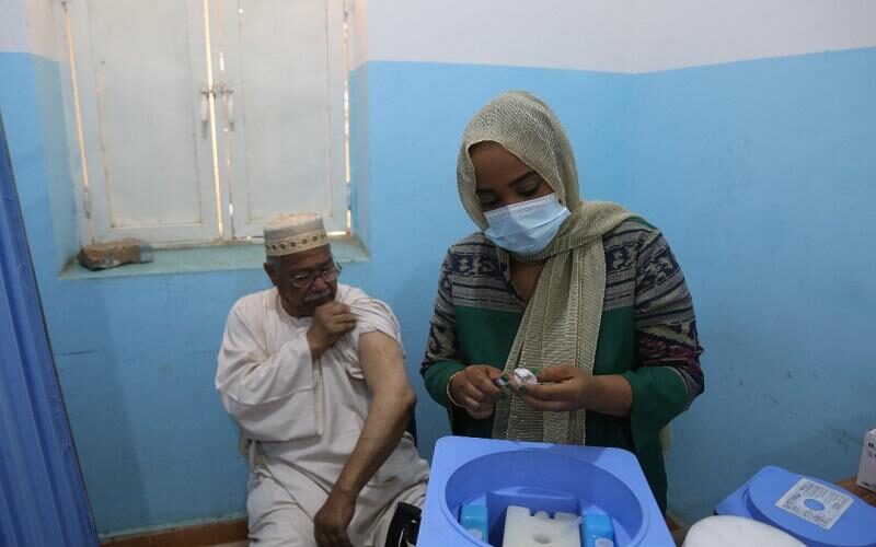 اكتمال الترتيبات لحملة التطعيم ضد فايروس كورونا بشرق دارفور