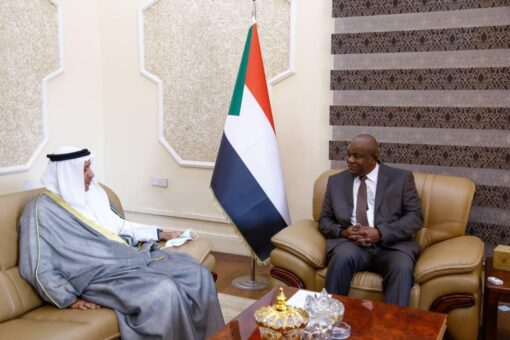 عضو السيادي ابو القاسم برطم يلتقي السفير الكويتي لدى السودان