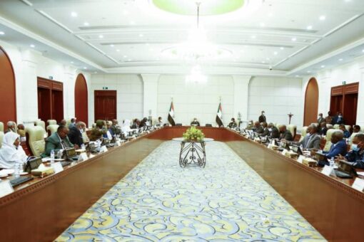 الإجتماع المشترك لمجلسي السيادة والوزراء يجيز الموازنة العامة للدولة