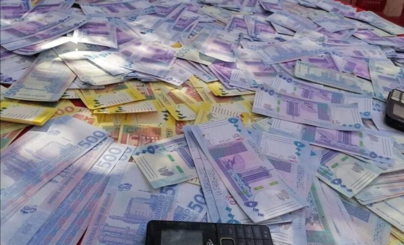 شرطة الخرطوم توقف عصابة تعمل في تزييف العملات