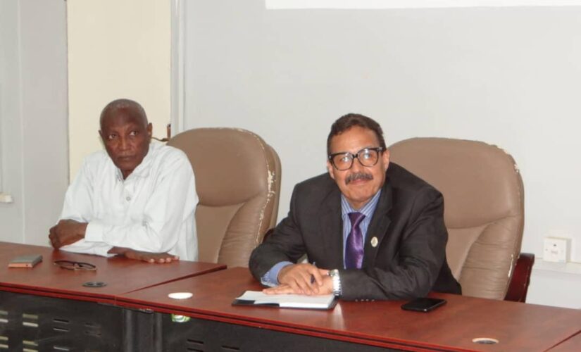 جامعة شندي والجامعة الليبية للعلوم الطبية ببنغازي تبحثان تبادل الخبرات
