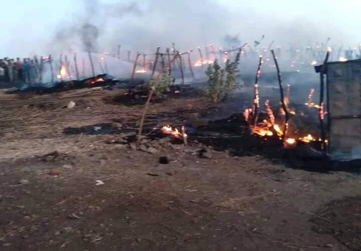 قوات الدفاع المدني تسيطر على حريق بحي النعيم بالقضارف