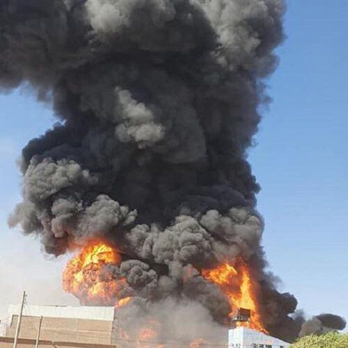 الدفاع المدني يسيطر على حريق محدود بمصنع الواحة للمكيفات بالخرطوم