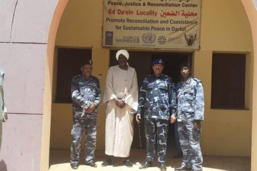 مدير شرطة شرق دارفور يلتقي الإدارة الأهلية بالولاية