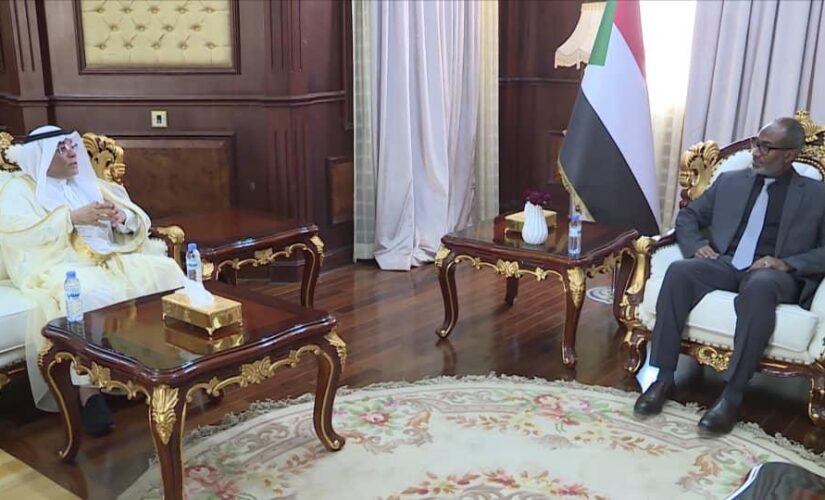 عضو مجلس السيادة د.عبد الباقي عبدالقادر يلتقي السفير السعودي