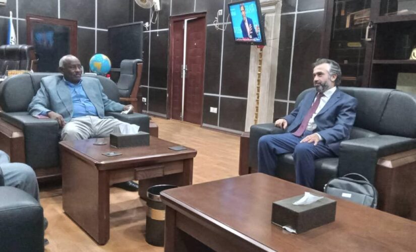أمين حكومة الجزيرة يلتقي مدير مؤسسة التنسيق والتعاون التركية