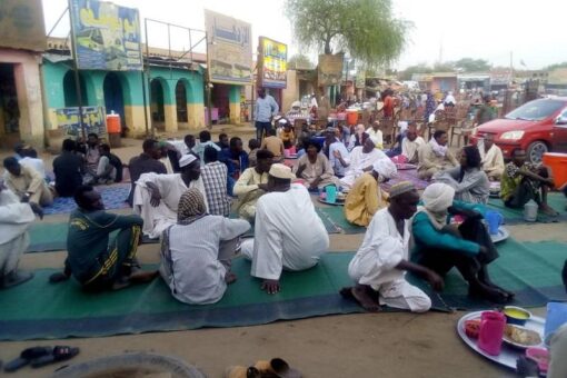 زكاة شمال دارفور تواصل تنظيم الإفطارات الجماعية بالفاشر