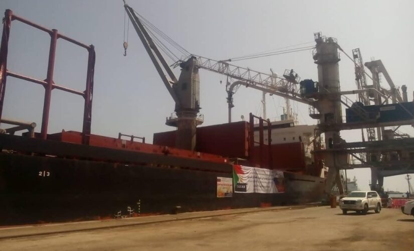 ميناء الخير ببورتسودان يشهد انتظام في تفريغ ناقلات المشتقات البترولية