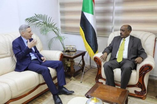 وزير الخارجية المكلف يلتقي سفير الجزائر لدى الخرطوم