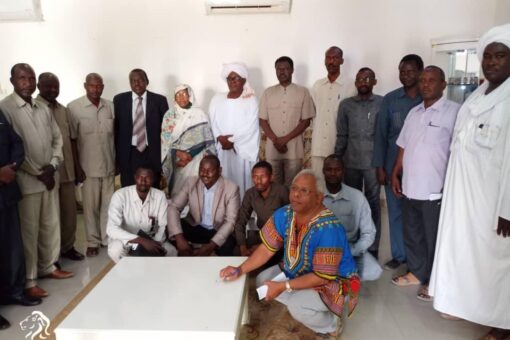 مناوي يلتقي قيادات المبادرة الشعبية لإعادة إعمار معسكر كريندنق