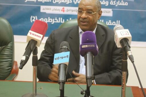 رئيس الاتحاد السوداني لكرة القدم يستقبل مجلس شورى المريخ